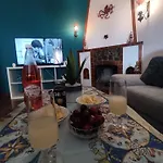 La Casa Di Nonno Raffaele Apartment *